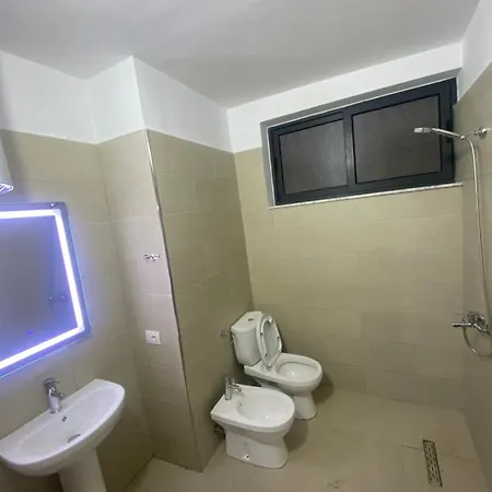 Apartmán Modern Near Currila & Amphitheatre - Durrës
