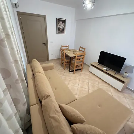 Modern Near Currila & Amphitheatre - *