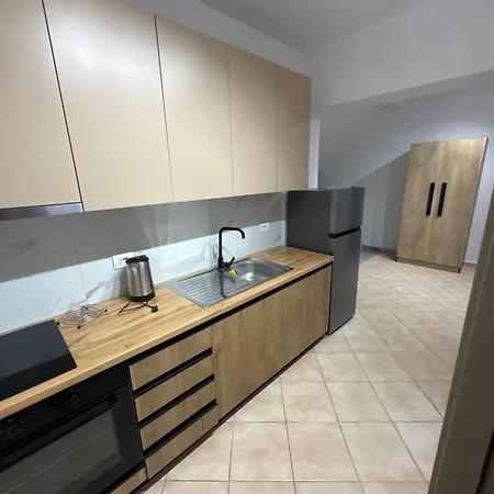 Modern Near Currila & Amphitheatre - *